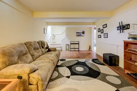 9 Balsam Trail Norfolk ON N0E 1M0