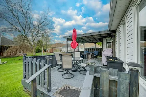 9 Balsam Trail Norfolk ON N0E 1M0