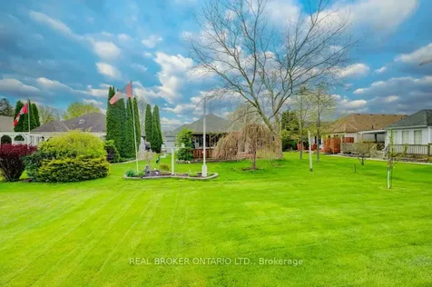 9 Balsam Trail Norfolk ON N0E 1M0