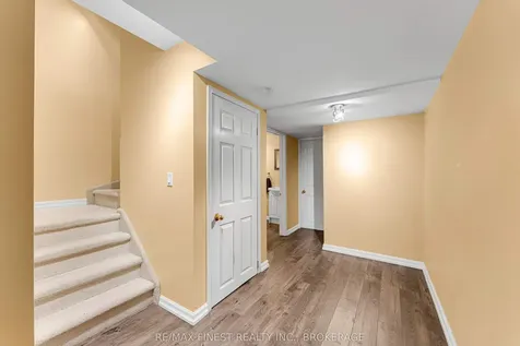 65 Schooner Drive Kingston ON K7K 7K1