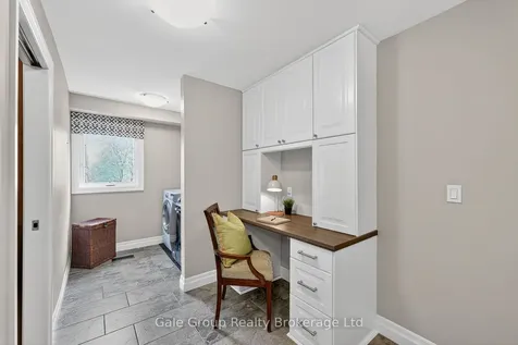 1 Summit Crescent Woodstock ON N4S 7W2