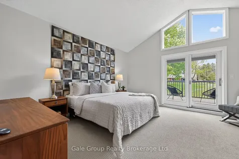 1 Summit Crescent Woodstock ON N4S 7W2