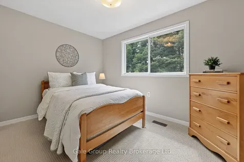 1 Summit Crescent Woodstock ON N4S 7W2