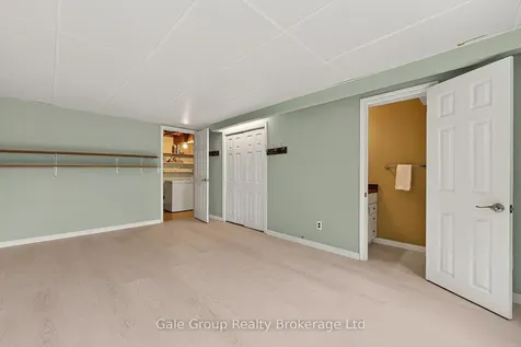 1 Summit Crescent Woodstock ON N4S 7W2