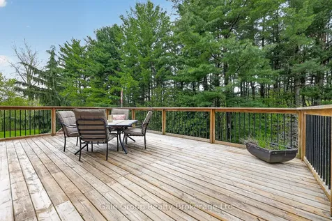 1 Summit Crescent Woodstock ON N4S 7W2
