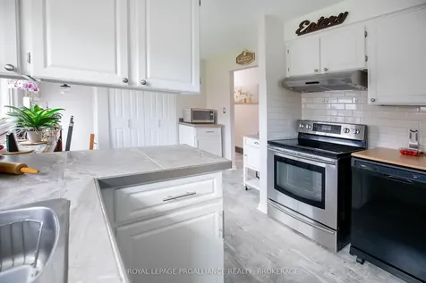 835 Nordic Avenue Kingston ON K7M 4S9
