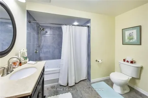 29 Forestview Court West Lincoln ON L0R 2A0