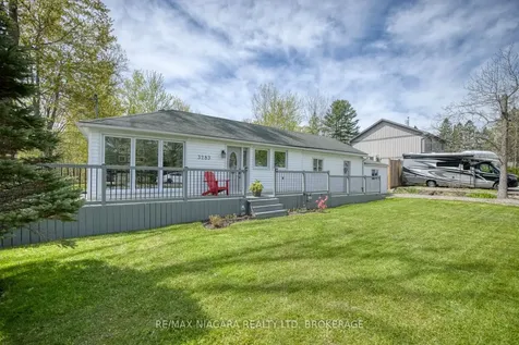3283 Grove Avenue Fort Erie ON L0S 1N0