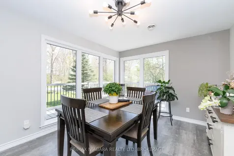 3283 Grove Avenue Fort Erie ON L0S 1N0