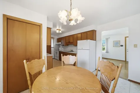 79 Cascade Boulevard Belleville ON K8P 4L6