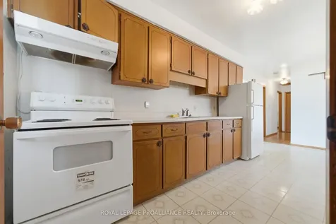 79 Cascade Boulevard Belleville ON K8P 4L6