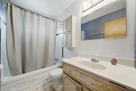 79 Cascade Boulevard Belleville ON K8P 4L6