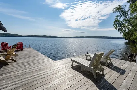 1078 Owls Court Lane Lake Of Bays ON P1H 2J3