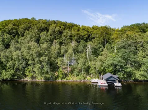 1078 Owls Court Lane Lake Of Bays ON P1H 2J3