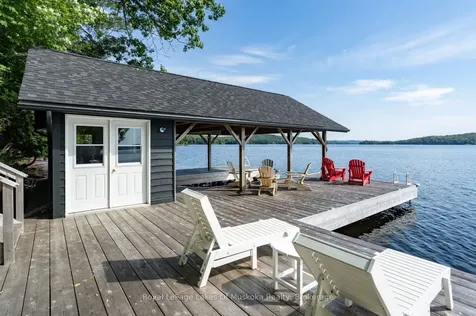 1078 Owls Court Lane Lake Of Bays ON P1H 2J3
