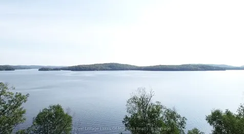 1078 Owls Court Lane Lake Of Bays ON P1H 2J3