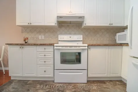 909 Wentworth Street Peterborough ON K9J 8R7