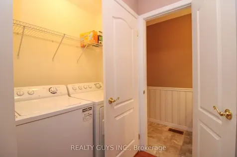 909 Wentworth Street Peterborough ON K9J 8R7