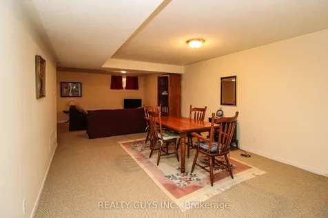 909 Wentworth Street Peterborough ON K9J 8R7