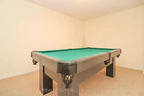 909 Wentworth Street Peterborough ON K9J 8R7