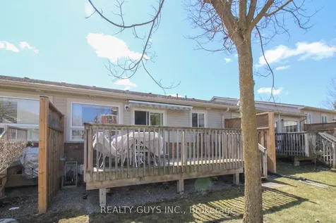 909 Wentworth Street Peterborough ON K9J 8R7
