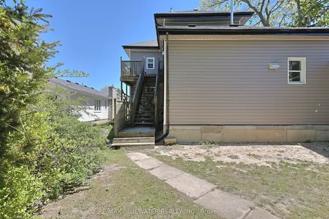 76 Franklin Street Lambton Shores ON N0M 2N0