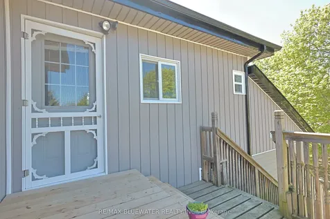 76 Franklin Street Lambton Shores ON N0M 2N0