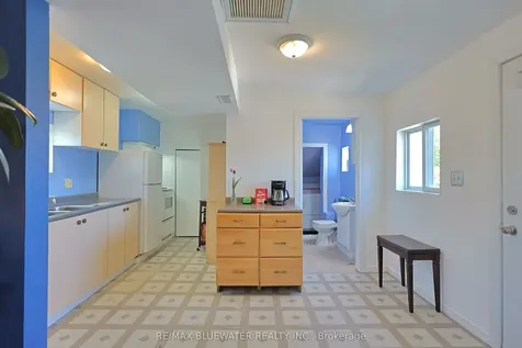 76 Franklin Street Lambton Shores ON N0M 2N0