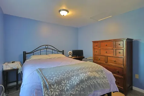 76 Franklin Street Lambton Shores ON N0M 2N0