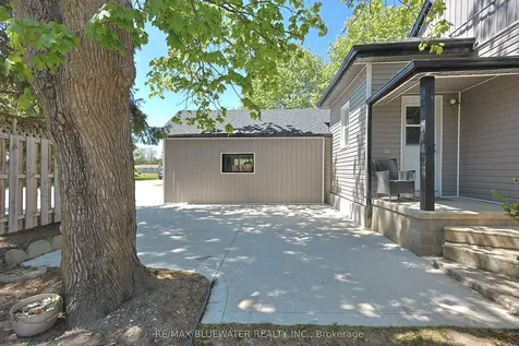 76 Franklin Street Lambton Shores ON N0M 2N0