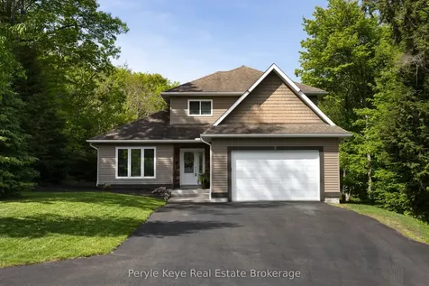 5 Mackenzie Drive Huntsville ON P1H 0A1
