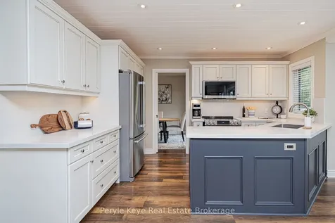 5 Mackenzie Drive Huntsville ON P1H 0A1