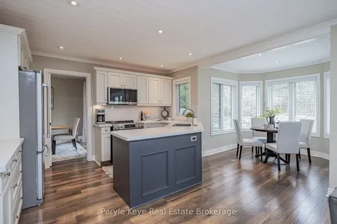 5 Mackenzie Drive Huntsville ON P1H 0A1