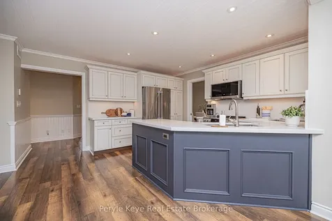 5 Mackenzie Drive Huntsville ON P1H 0A1