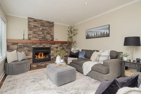 5 Mackenzie Drive Huntsville ON P1H 0A1