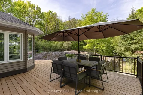 5 Mackenzie Drive Huntsville ON P1H 0A1