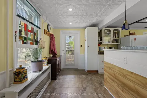 126 Charles Street Kingston ON K7K 1V7