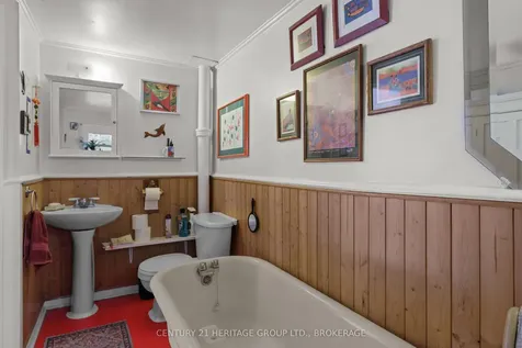 126 Charles Street Kingston ON K7K 1V7