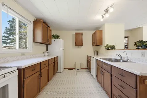 4112 Deep Bay Road Minden Hills ON K0M 2K0