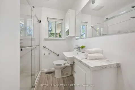 98 Chelsea Road Kitchener ON N2B 1H9