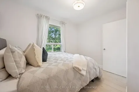 98 Chelsea Road Kitchener ON N2B 1H9