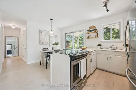98 Chelsea Road Kitchener ON N2B 1H9