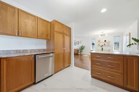12 Ridgeview Lane Quinte West ON K8V 5P8
