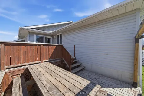 12 Ridgeview Lane Quinte West ON K8V 5P8