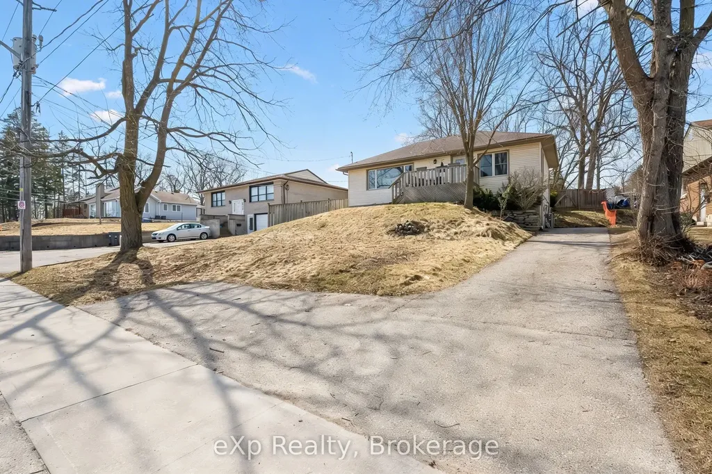 184 Stevenson Street N Guelph ON N1E 5A8