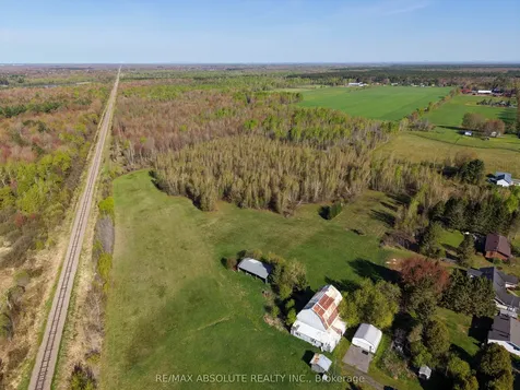 1533 Gagnon Side Road The Nation ON K0A 2M0