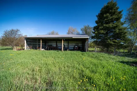 1533 Gagnon Side Road The Nation ON K0A 2M0