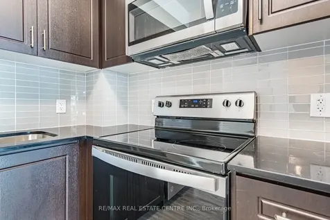 128 King Street N Waterloo ON N2J 2X9