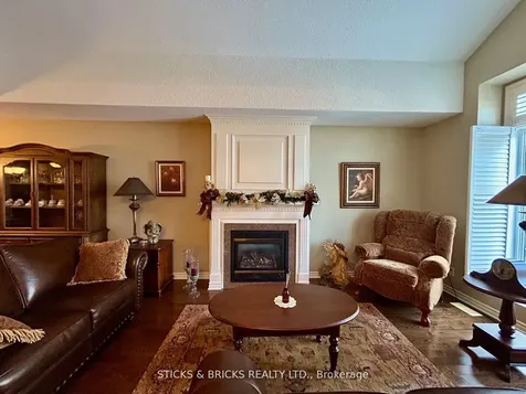 3241 Montrose Road Niagara Falls ON L2H 3L3