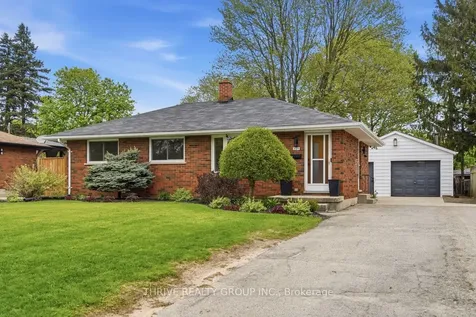 329 Strathroyal Avenue Strathroy-caradoc ON N7G 3G5
